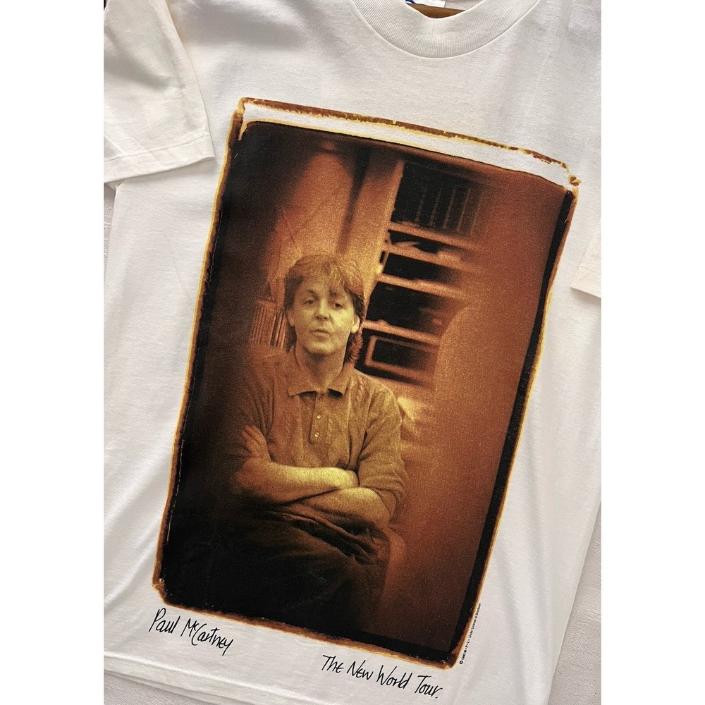 Vintage Paul McCartney 1993 New World Tour Single Stitch T-Shirt LARGE CLEAN!!!